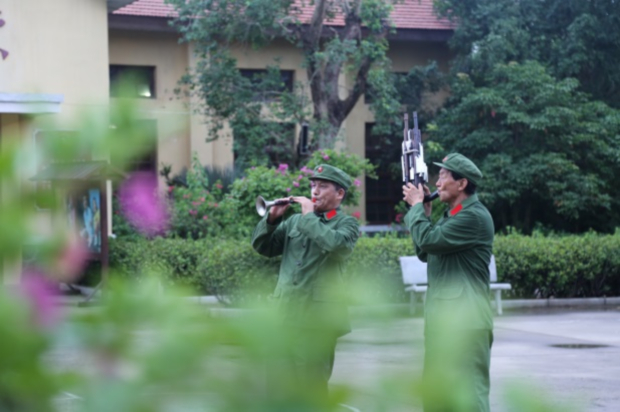 image043 (2).jpg image043 (2).jpg